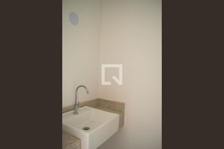 Lavabo de apartamento à venda com 2 quartos, 88m² em Menino Deus, Porto Alegre