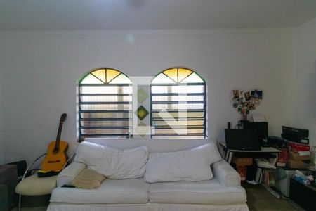 Sala de casa à venda com 3 quartos, 250m² em Jardim Ipaussurama, Campinas