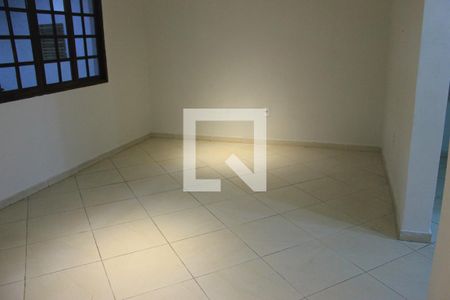 Sala de casa para alugar com 3 quartos, 182m² em Vila Barros, Guarulhos