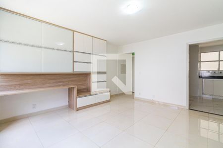 Sala de apartamento para alugar com 3 quartos, 84m² em Pinheiros, São Paulo