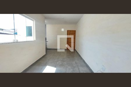 Sala de apartamento para alugar com 2 quartos, 72m² em Vila Scarpelli, Santo André