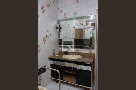 Casa para alugar com 141m², 3 quartos e 3 vagas Casa para alugar com 141m², 3 quartos e 3 vagasBanheiro