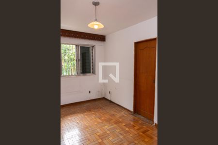 Casa para alugar com 141m², 3 quartos e 3 vagas Casa para alugar com 141m², 3 quartos e 3 vagasQuarto 3