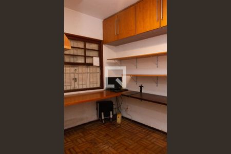 Casa para alugar com 141m², 3 quartos e 3 vagas Casa para alugar com 141m², 3 quartos e 3 vagasQuarto de Serviço