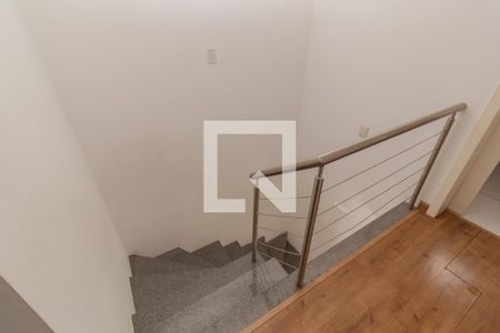 Escada de casa à venda com 3 quartos, 90m² em Canudos, Novo Hamburgo
