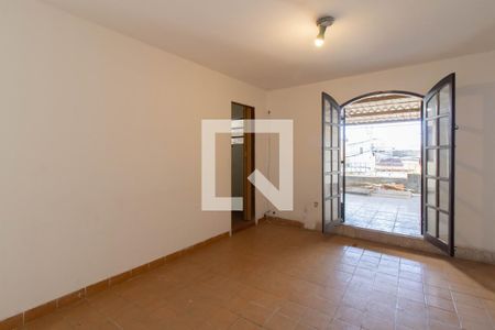 Suíte 1 de casa à venda com 2 quartos, 100m² em Jardim Santa Emilia, Guarulhos