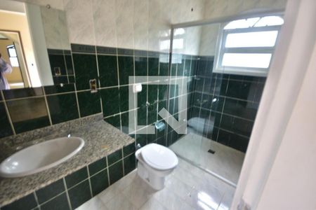 Casa à venda com 300m², 5 quartos e 3 vagas