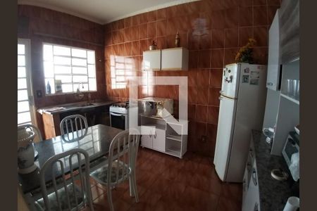 Casa à venda com 4 quartos, 136m² em Jardim Eulina, Campinas