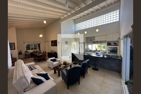 Casa à venda com 3 quartos, 219m² em Vila Hollândia, Campinas