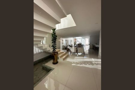 Casa à venda com 4 quartos, 325m² em Loteamento Alphaville Campinas, Campinas