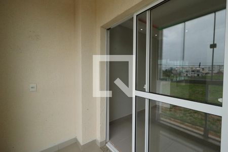 Sacada de apartamento para alugar com 3 quartos, 70m² em Laranjeiras, Uberlândia