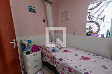 Quarto 1 de casa para alugar com 2 quartos, 100m² em Etelvina Carneiro, Belo Horizonte