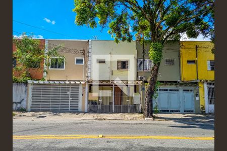 Fachada de casa para alugar com 3 quartos, 200m² em Vila Cruzeiro, São Paulo