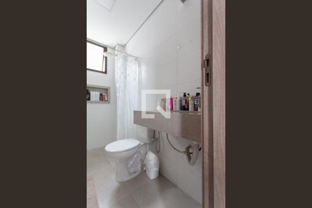 Apartamento para alugar com 62m², 3 quartos e 2 vagas Apartamento para alugar com 62m², 3 quartos e 2 vagasBanheiro da Suíte