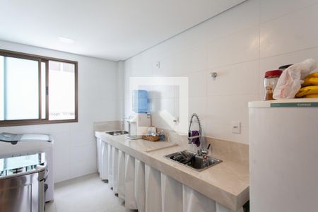 Apartamento para alugar com 62m², 3 quartos e 2 vagas Apartamento para alugar com 62m², 3 quartos e 2 vagasCozinha e Área de Serviço