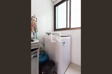 Apartamento para alugar com 62m², 3 quartos e 2 vagas Apartamento para alugar com 62m², 3 quartos e 2 vagasCozinha e Área de Serviço