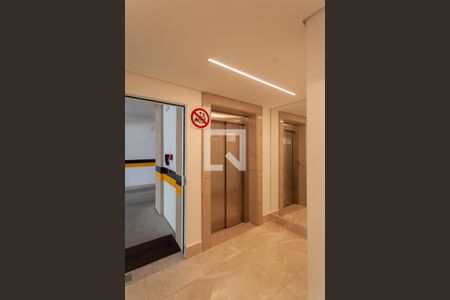 Apartamento para alugar com 62m², 3 quartos e 2 vagas Apartamento para alugar com 62m², 3 quartos e 2 vagasElevador