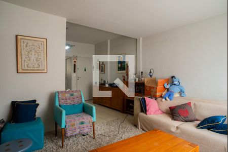 Sala de TV de apartamento à venda com 2 quartos, 86m² em Consolação, São Paulo