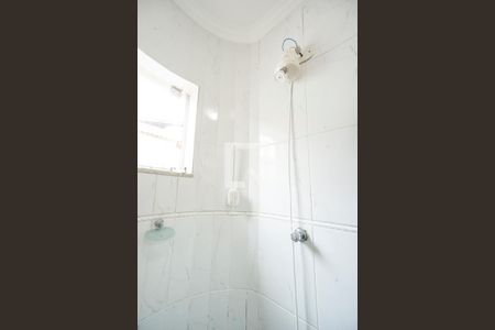 Casa de condomínio à venda com 142m², 2 quartos e 2 vagas Casa de condomínio à venda com 142m², 2 quartos e 2 vagasBanheiro da suíte 01