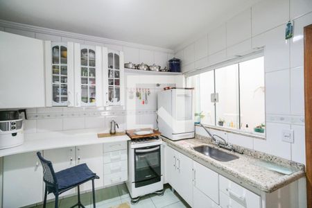 Casa de condomínio à venda com 142m², 2 quartos e 2 vagas Casa de condomínio à venda com 142m², 2 quartos e 2 vagasCozinha