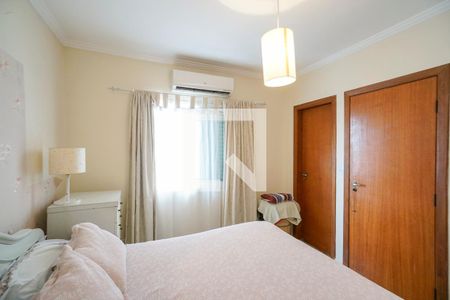 Casa de condomínio à venda com 142m², 2 quartos e 2 vagas Casa de condomínio à venda com 142m², 2 quartos e 2 vagasSuíte 02