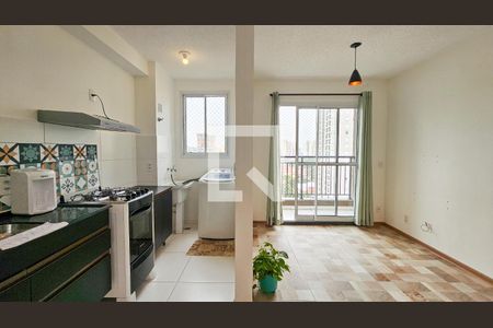 Sala/Cozinha de apartamento à venda com 2 quartos, 41m² em Jardim Prudência, São Paulo