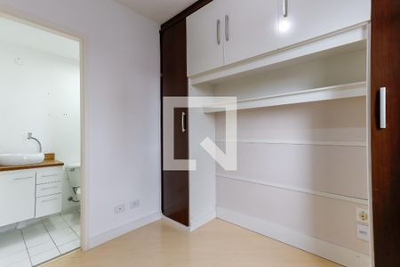 Suíte de apartamento à venda com 2 quartos, 52m² em Vila Mazzei, São Paulo