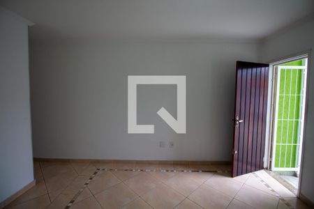 Sala de casa à venda com 2 quartos, 107m² em Vila Brasil, São Paulo