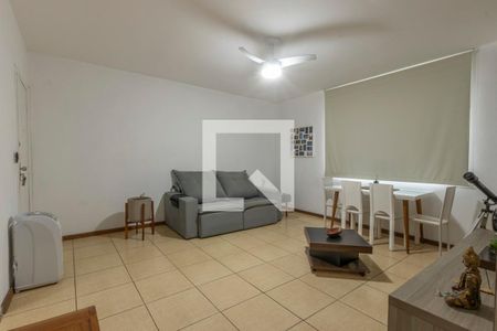 Sala de apartamento à venda com 2 quartos, 65m² em Santo Antônio, Belo Horizonte