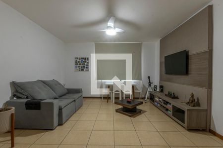 Sala de apartamento à venda com 2 quartos, 65m² em Santo Antônio, Belo Horizonte