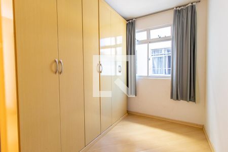 Quarto 1 de apartamento para alugar com 3 quartos, 51m² em Cidade Industrial de Curitiba, Curitiba