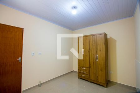 Quarto 2 de casa para alugar com 2 quartos, 65m² em Parque Bandeirante, Santo André