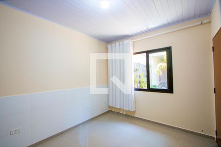 Quarto 2 de casa para alugar com 2 quartos, 65m² em Parque Bandeirante, Santo André