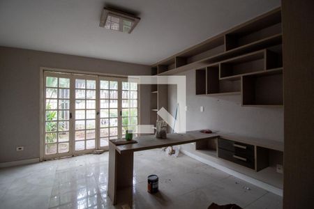 Sala 2 de casa para alugar com 6 quartos, 500m² em Adalgisa, São Paulo