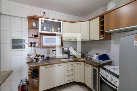 Cozinha de apartamento para alugar com 3 quartos, 54m² em Jardim Santa Clara, Guarulhos