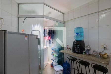 Cozinha de apartamento para alugar com 3 quartos, 54m² em Jardim Santa Clara, Guarulhos