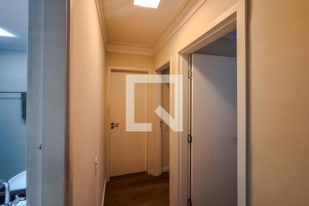 corredor de apartamento à venda com 3 quartos, 62m² em Cambuci, São Paulo