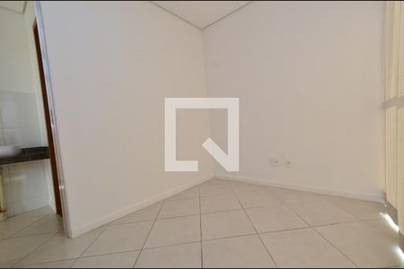 Quarto1 de apartamento para alugar com 2 quartos, 78m² em Centro, Belo Horizonte