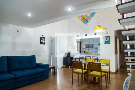Sala de casa para alugar com 3 quartos, 148m² em Bosque da Saúde, São Paulo