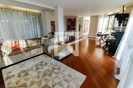 Sala de apartamento para alugar com 3 quartos, 220m² em Jardim Fonte do Morumbi, São Paulo