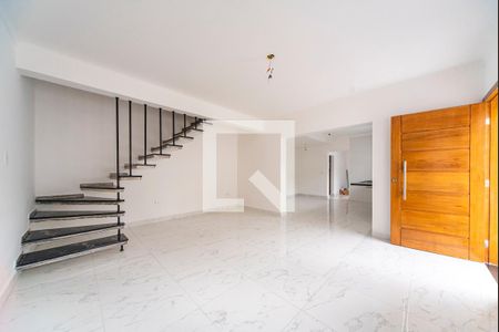 Sala de casa para alugar com 3 quartos, 200m² em Parque Oratorio, Santo André