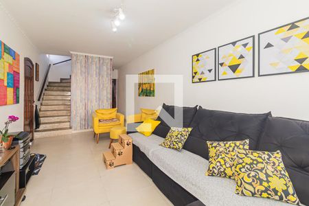 Sala de casa à venda com 3 quartos, 216m² em Vila Mazzei, São Paulo