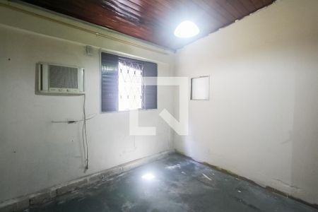 Quarto 1 de casa à venda com 2 quartos, 100m² em Rubem Berta, Porto Alegre