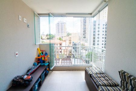 Sacada de apartamento à venda com 2 quartos, 64m² em Chácara Inglesa, São Paulo