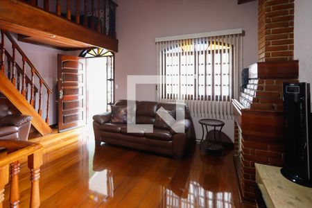 Sala de casa à venda com 3 quartos, 350m² em Vila Santa Maria, São Paulo