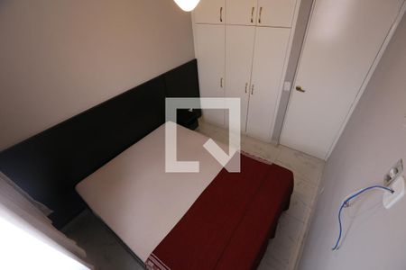  Suíte de apartamento para alugar com 3 quartos, 57m² em Conjunto Promorar Raposo Tavares, São Paulo