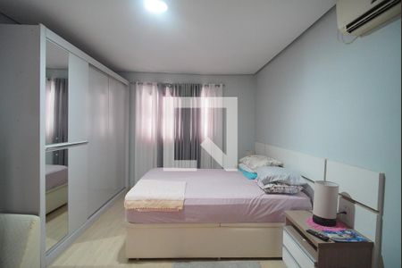 Suíte de casa à venda com 2 quartos, 300m² em Feitoria, São Leopoldo