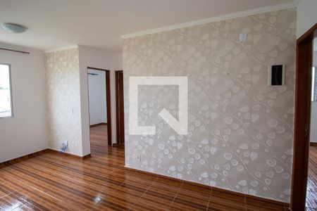 Sala de apartamento para alugar com 3 quartos, 54m² em Vila Santa Teresinha, São Paulo