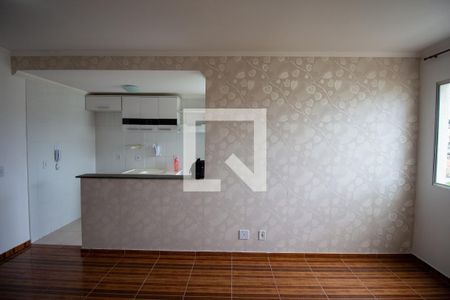 Sala de apartamento para alugar com 3 quartos, 54m² em Vila Santa Teresinha, São Paulo