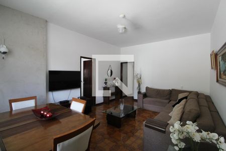 Sala de casa à venda com 2 quartos, 237m² em Anil, Rio de Janeiro